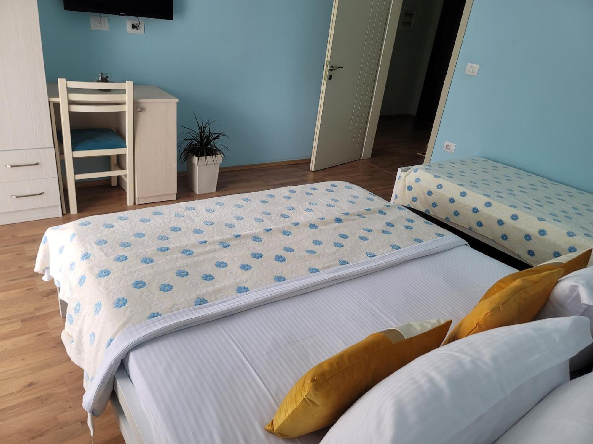 Dai Apartments Gjirokastër Esterno foto