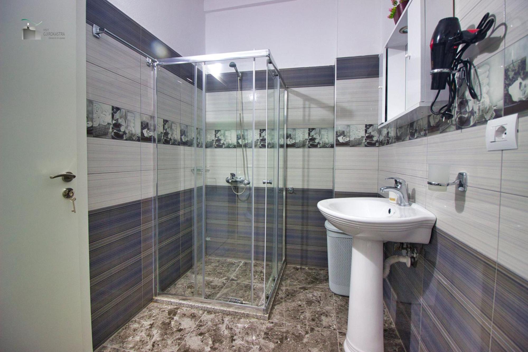 Dai Apartments Gjirokastër Camera foto