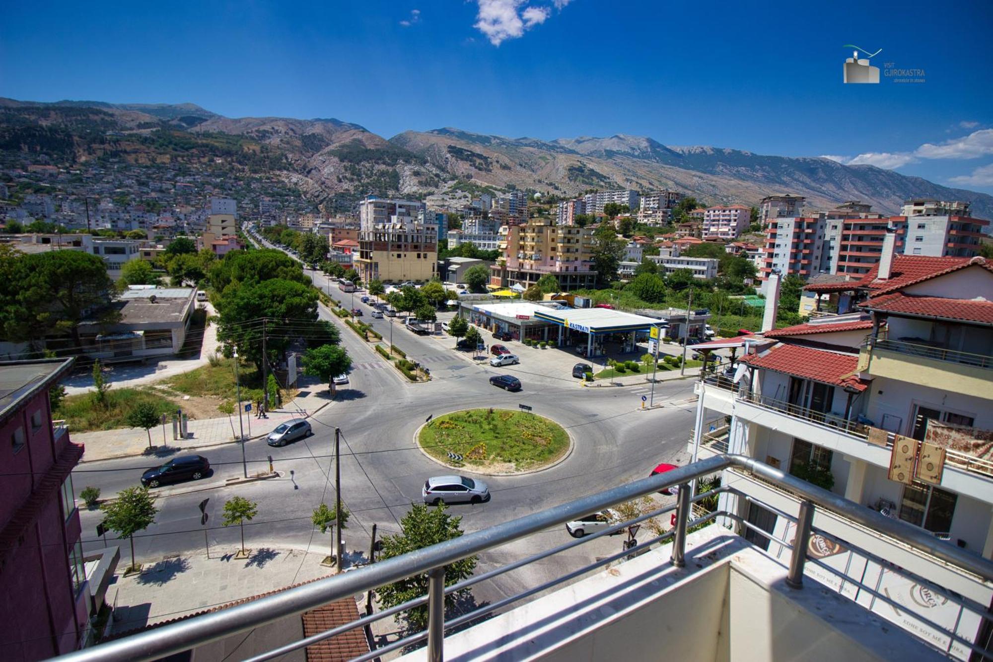 Dai Apartments Gjirokastër Camera foto